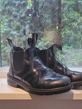 Toddler Blundstones Pantent US11 AUS10
